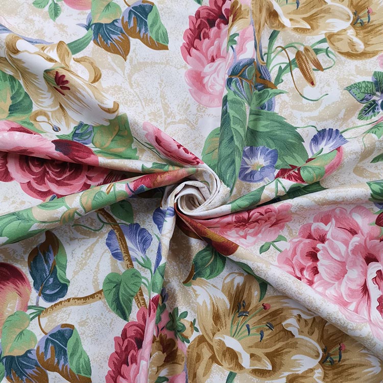 100% polyesterová disperzní potisková tkanina